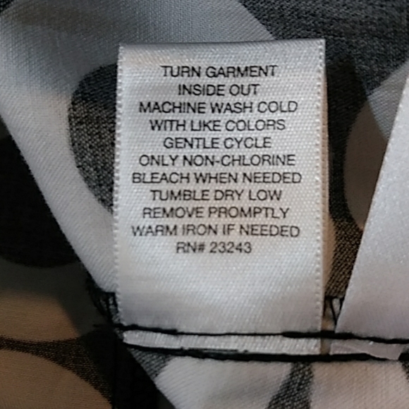 New York & company long sleeve button down - Picture 8 of 8